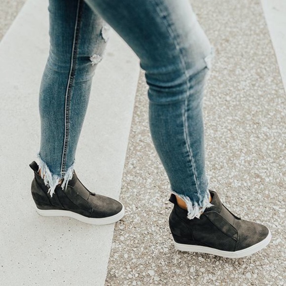 Tegan | Faux Suede Pinhole Wedge Sneakers | Black - Picture 2 of 7